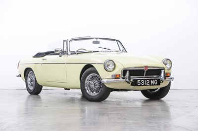 Lot 1971 MG B Roadster 2+2 Conversion