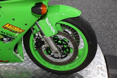 Lot 1994 Kawasaki ZXR750L