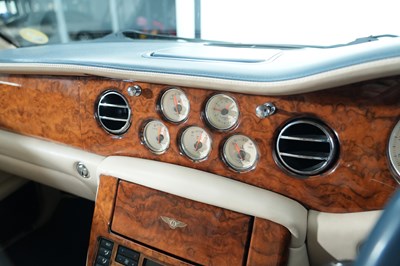 Lot 2002 Bentley Arnage Red Label