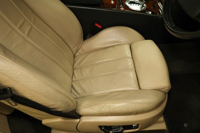 Lot 2004 Bentley Continental GT