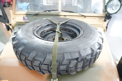 Lot 1980 Land Rover 88 Series III