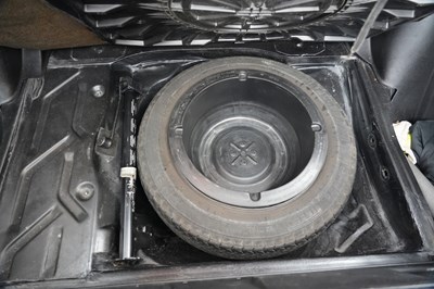 Lot 1989 Mercedes-Benz 190 D