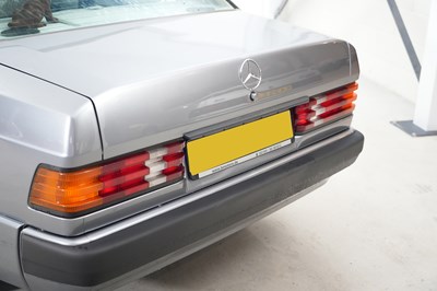 Lot 1989 Mercedes-Benz 190 D
