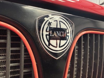 Lot 1988 Lancia Delta Integrale HF Turbo