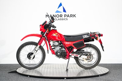 Lot 1986 Honda XL125