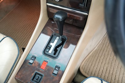 Lot 1986 Mercedes-Benz 300 SL