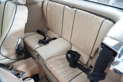 Lot 1986 Mercedes-Benz 300 SL