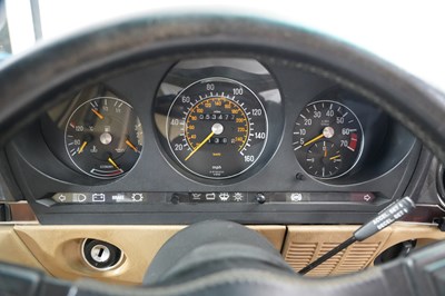 Lot 1986 Mercedes-Benz 300 SL