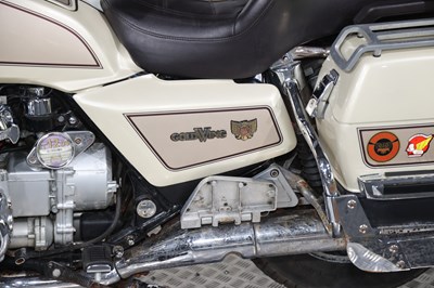 Lot 1989 Honda GL1200 Gold Wing Aspencade SE-i