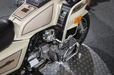 Lot 1989 Honda GL1200 Gold Wing Aspencade SE-i
