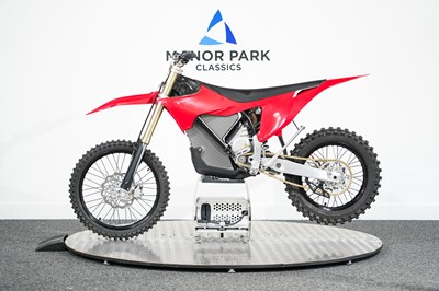 Lot 2023 Stark Varg MX 80