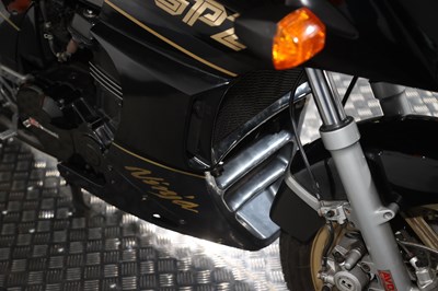 Lot 1989 Kawasaki GPZ900R