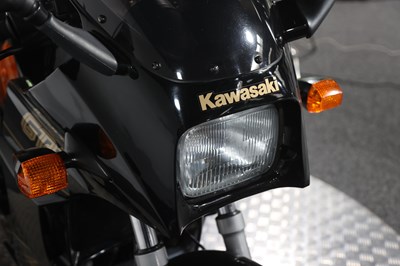 Lot 1989 Kawasaki GPZ900R