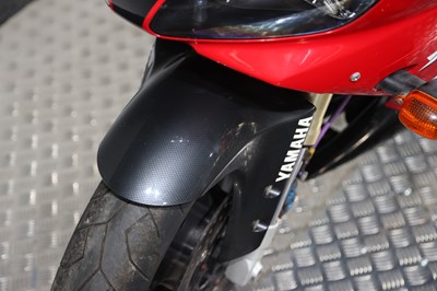 Lot 2001 Yamaha YZF-R1