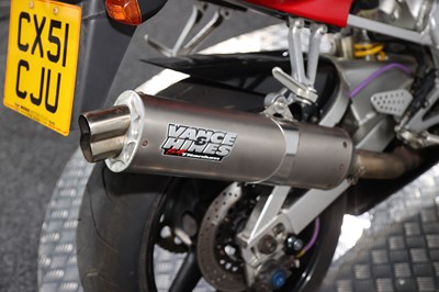 Lot 2001 Yamaha YZF-R1