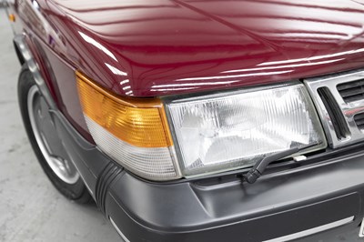 Lot 143 - 1993 Saab 900 S Convertible