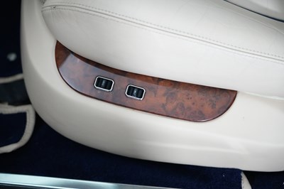 Lot 2001 Bentley Arnage Red Label