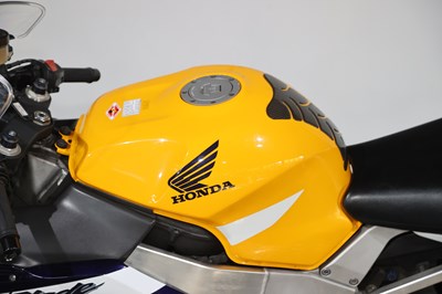 Lot 76 - 2001 Honda CBR900RR Fireblade