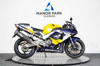 Lot 76 - 2001 Honda CBR900RR Fireblade