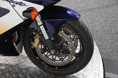 Lot 76 - 2001 Honda CBR900RR Fireblade
