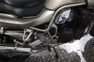 Lot 2000 Suzuki GSF1200S Bandit