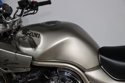 Lot 2000 Suzuki GSF1200S Bandit