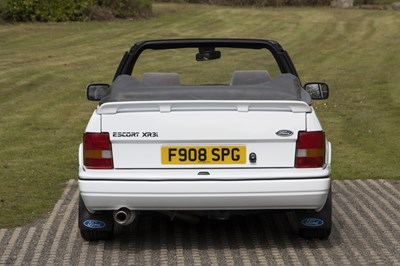 Lot 19 - 1989 Ford Escort XR3i Cabriolet