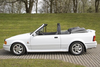 Lot 19 - 1989 Ford Escort XR3i Cabriolet