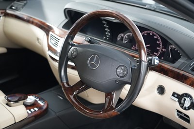 Lot 2006 Mercedes-Benz S 600 L