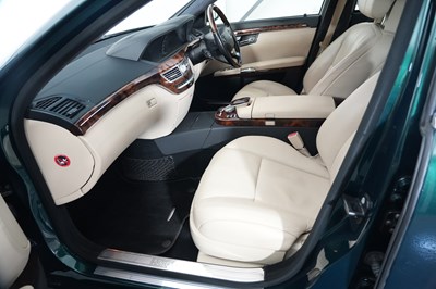 Lot 2006 Mercedes-Benz S 600 L