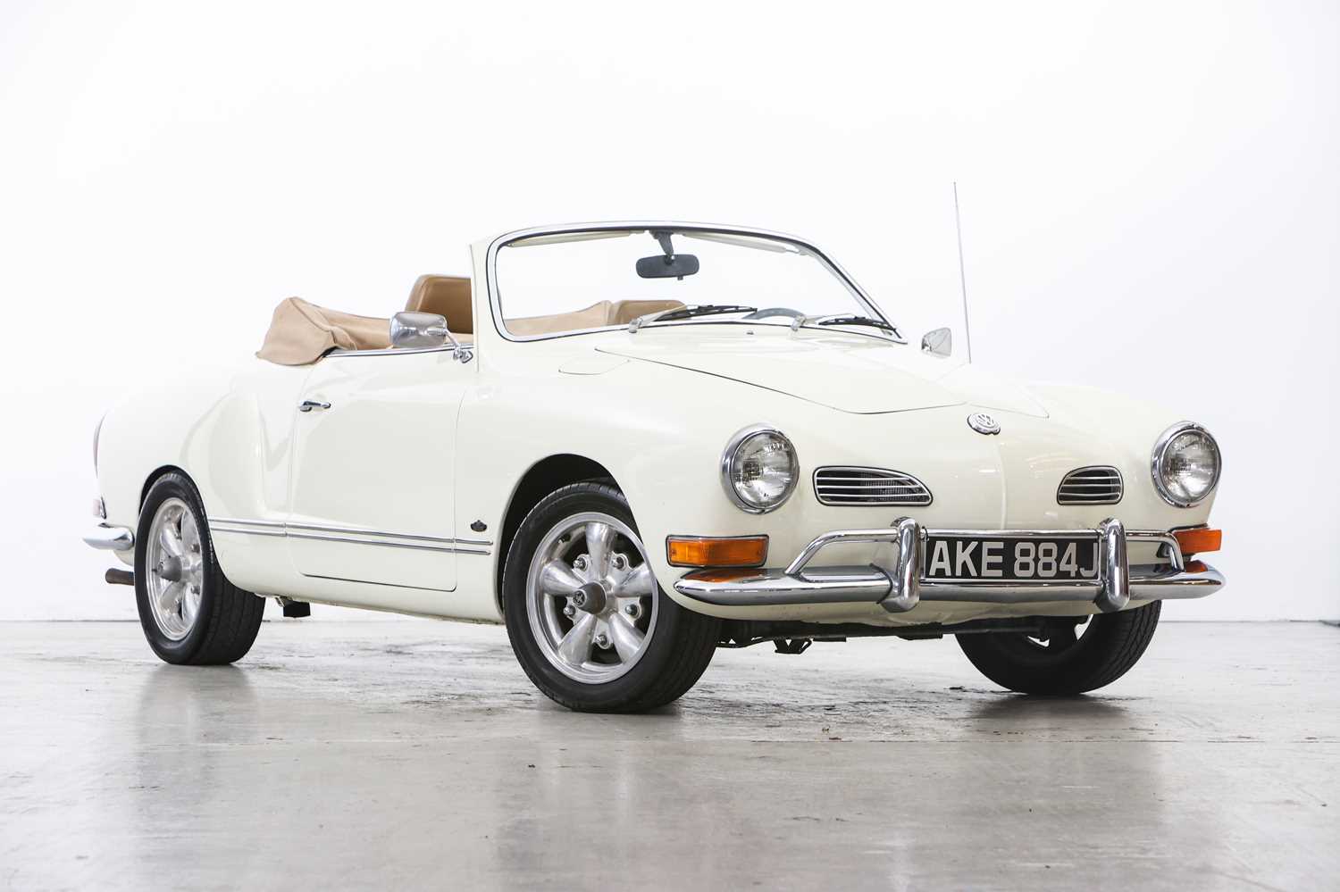 1971 Volkswagen Karmann Ghia Co...