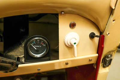 Lot 147 - 1946 Standard Eight