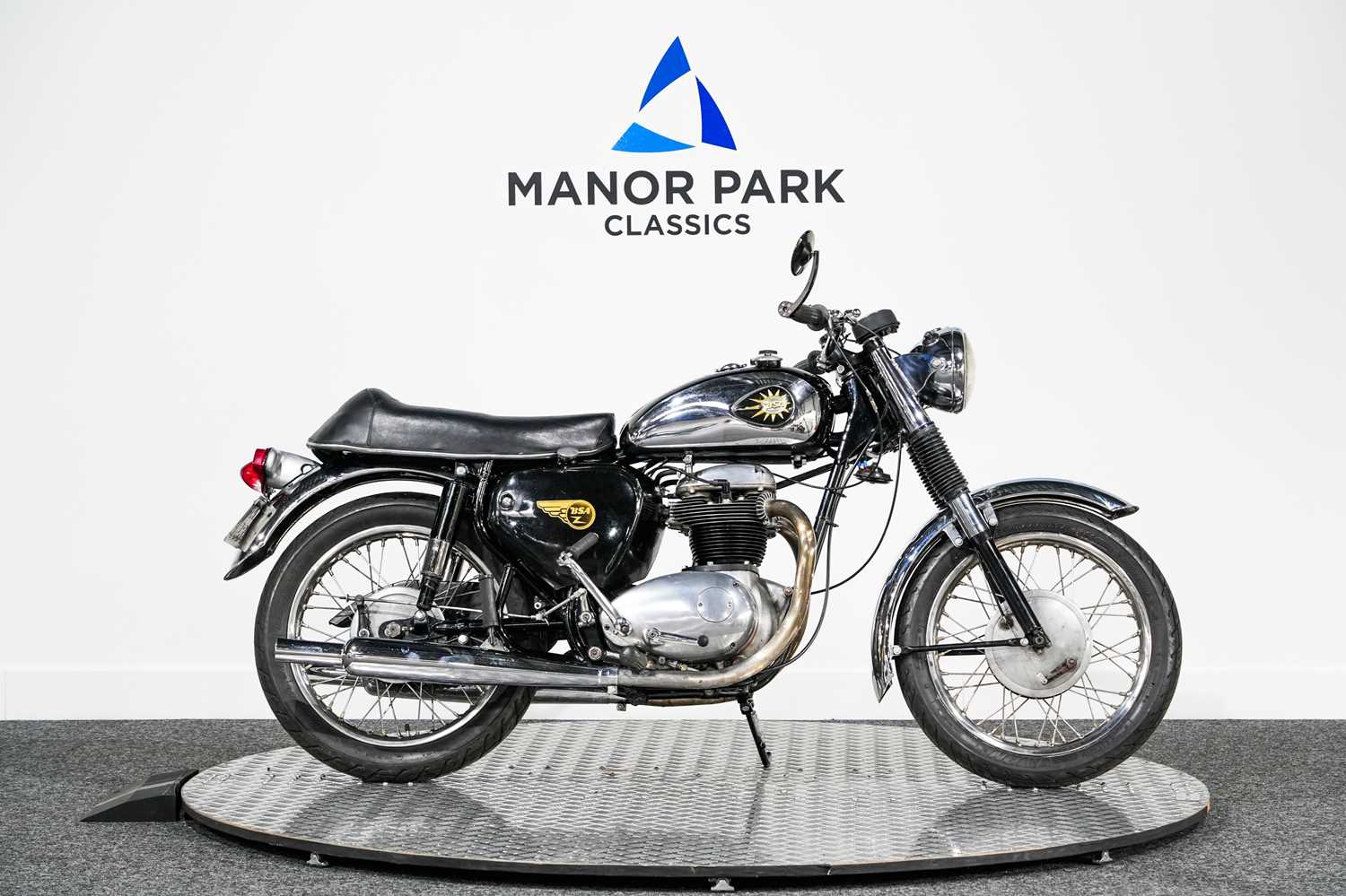 45 - 1964 BSA A65