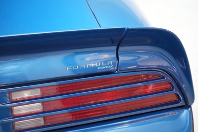 Lot 1978 Pontiac Firebird Formula 400