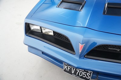 Lot 1978 Pontiac Firebird Formula 400