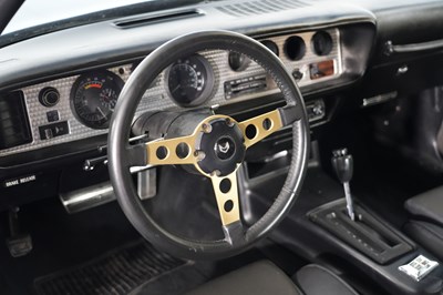 Lot 1978 Pontiac Firebird Formula 400