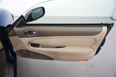 Lot 1997 Jaguar XK8 4.0 Coupe