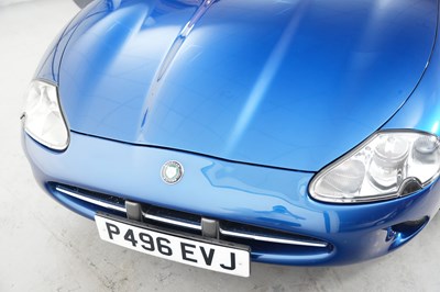 Lot 1997 Jaguar XK8 4.0 Coupe