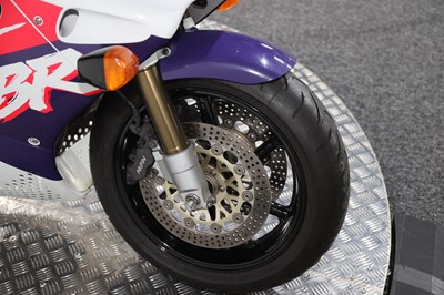 Lot 71 - 1994 Honda CBR900RR Fireblade