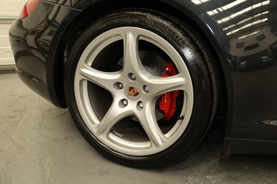 Lot 129 - 2006 Porsche 911 Carrera (997) 4S