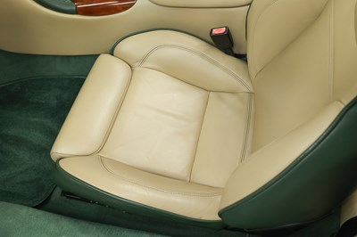 Lot 134 - 1999 Aston Martin DB7 Vantage Volante