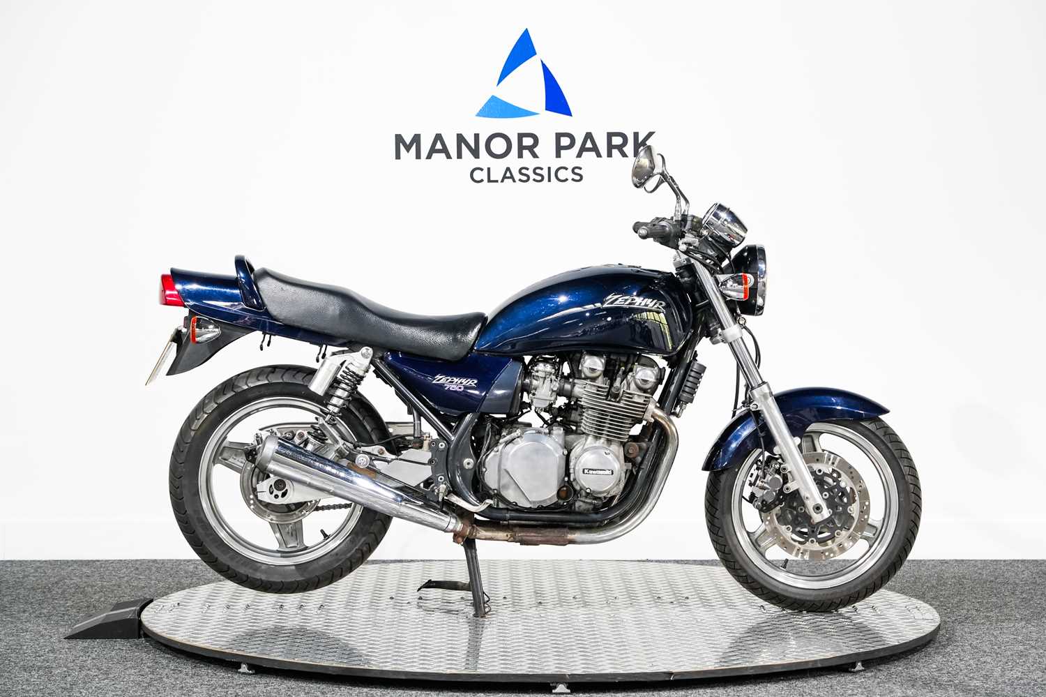 132 - 1992 Kawasaki Zephyr 750