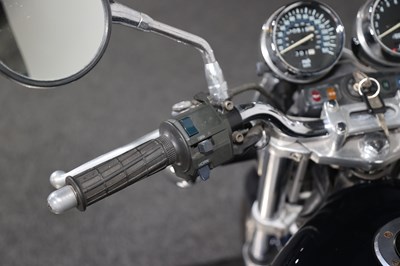 Lot 1992 Kawasaki Zephyr 750
