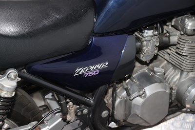 Lot 1992 Kawasaki Zephyr 750