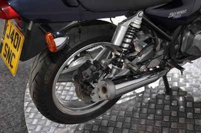 Lot 1992 Kawasaki Zephyr 750