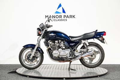 Lot 1992 Kawasaki Zephyr 750