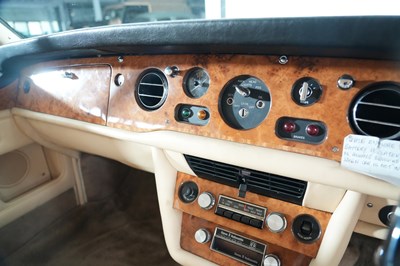 Lot 1974 Rolls-Royce Corniche