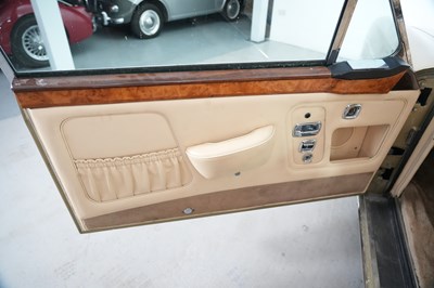 Lot 1974 Rolls-Royce Corniche