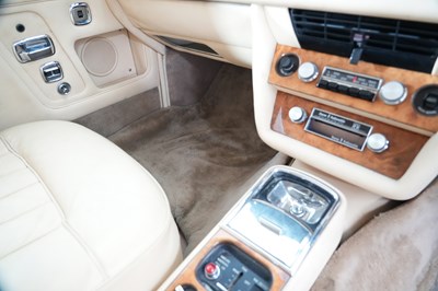 Lot 1974 Rolls-Royce Corniche