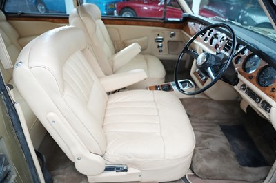 Lot 1974 Rolls-Royce Corniche